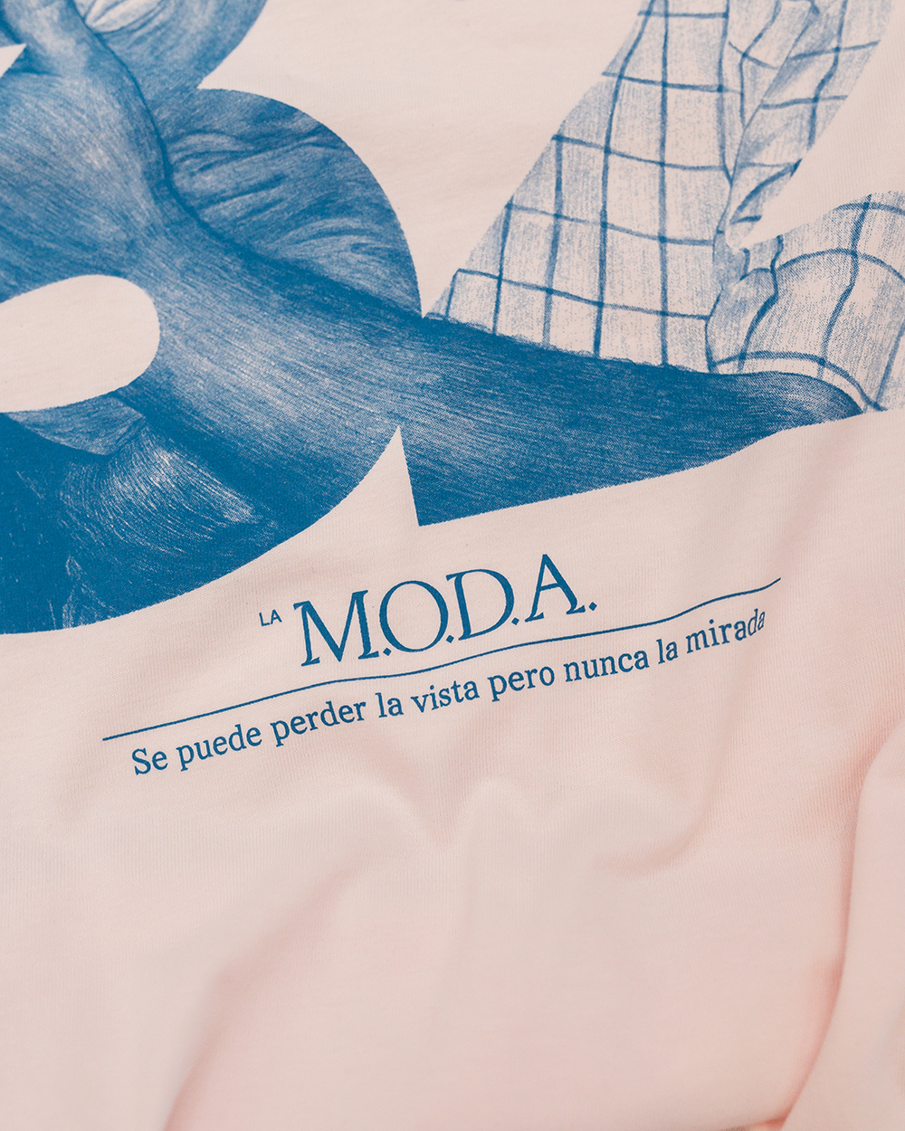 20220907_Nuevas productos camisetas La MODA_La Zona Galactica_RMR_3314